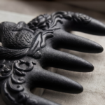 Squirrel comb——Strengthen hair roots, nourish and promote hair growth - immagine 3